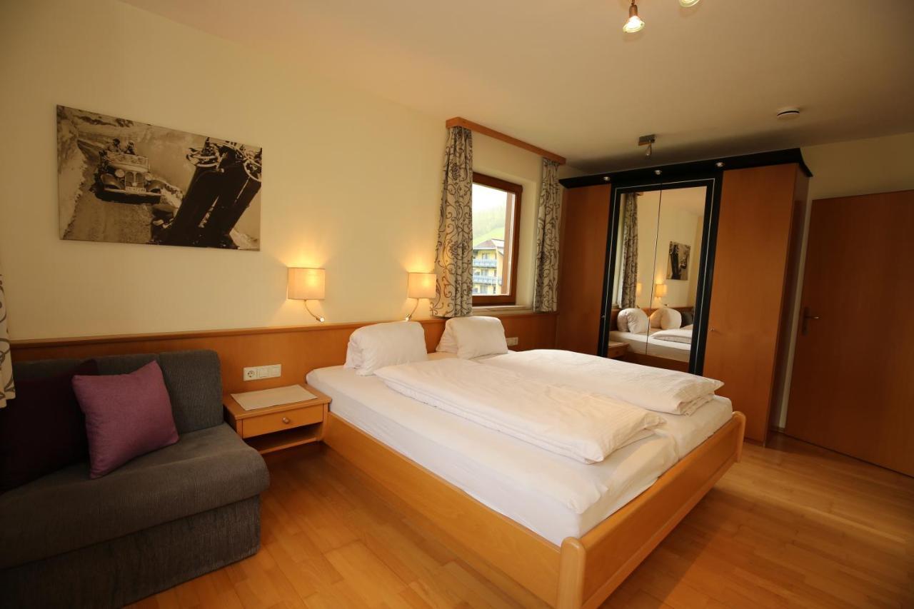 Haus Alexander Hotel ชลัดมิง ภายนอก รูปภาพ