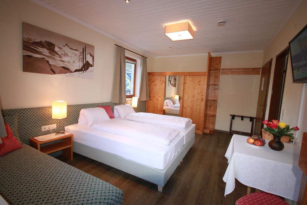Haus Alexander Hotel ชลัดมิง ภายนอก รูปภาพ